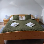 Bed & Breakfast Landcafe Kauder *
